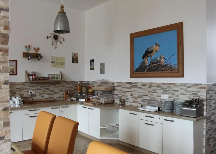 Landpension Adebar Konukevi 3*