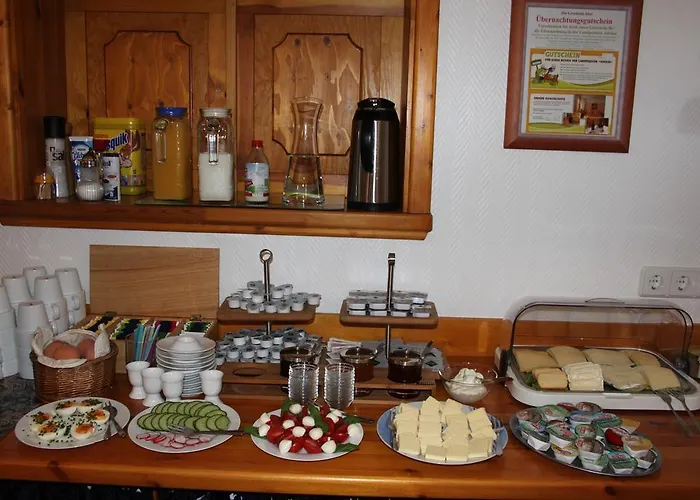 Konukevi Landpension Adebar